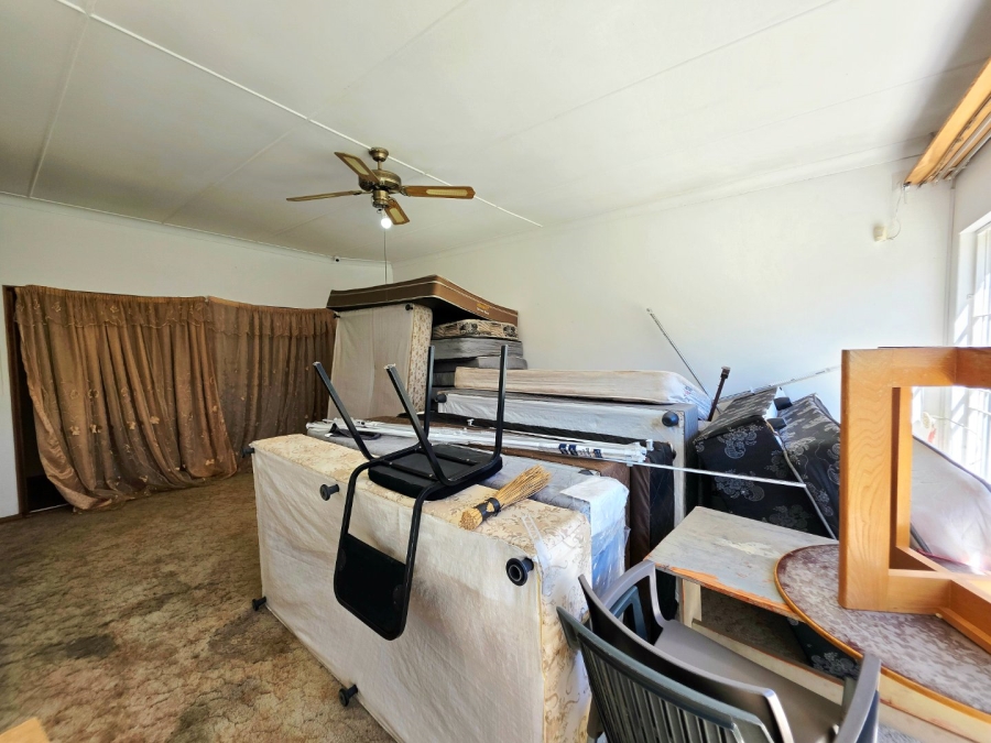 11 Bedroom Property for Sale in Universitas Free State